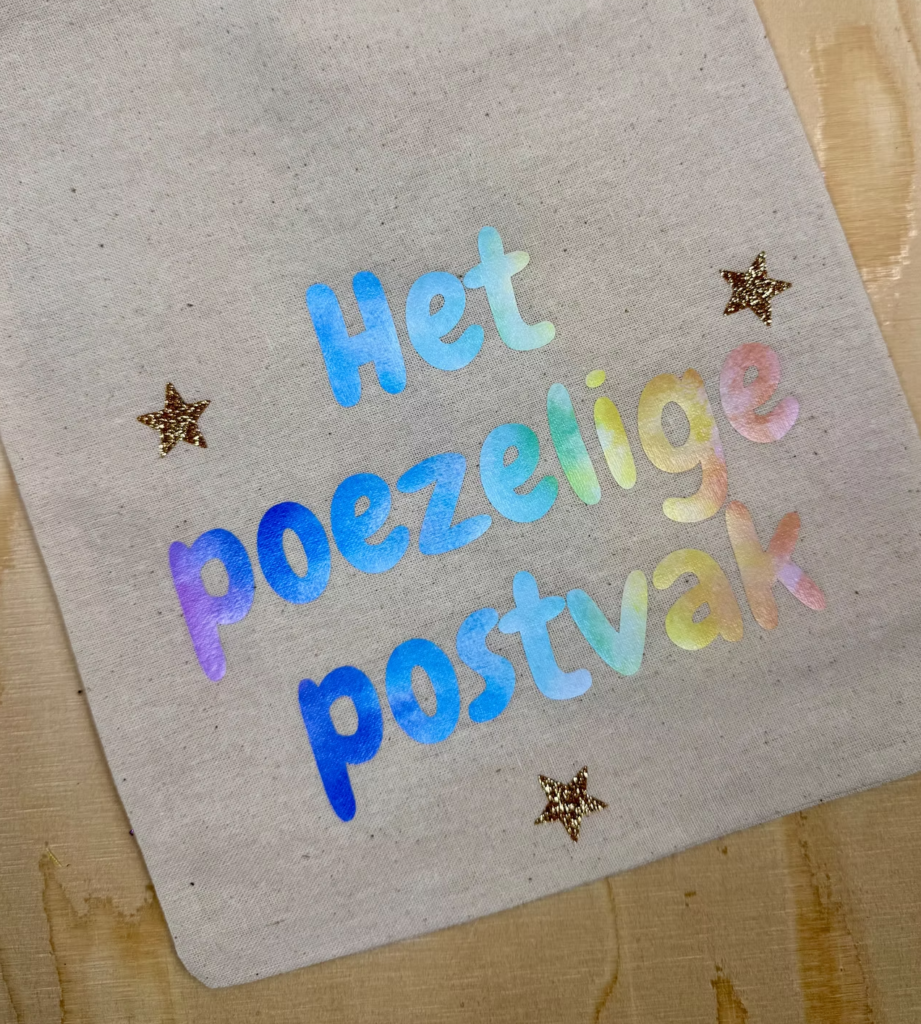 Poezige post